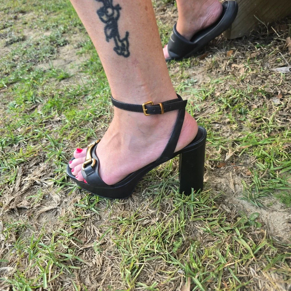 Jeffrey Campbell ‎ Ankle Strap Block heel Sandal  In Black Leather Sz 8.5